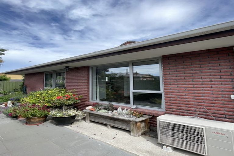 Photo of property in 2/238a Bower Avenue, North New Brighton, Christchurch, 8083