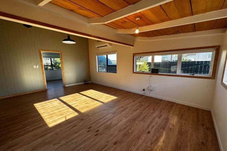 Photo of property in 13 Costello Crescent, Pukehina, Te Puke, 3189