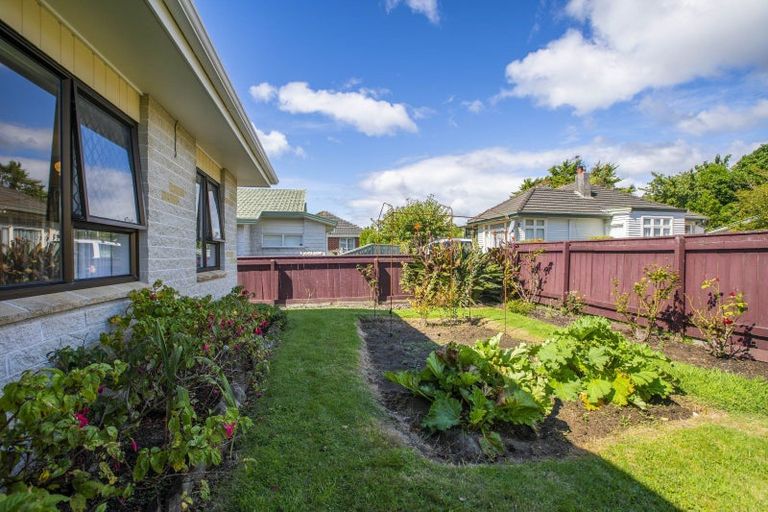 Photo of property in 8a Warrimoo Street, Paraparaumu, 5032