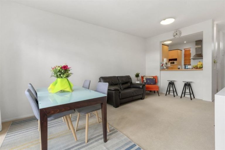 Photo of property in 36/2 Armoy Drive, East Tamaki, Auckland, 2016