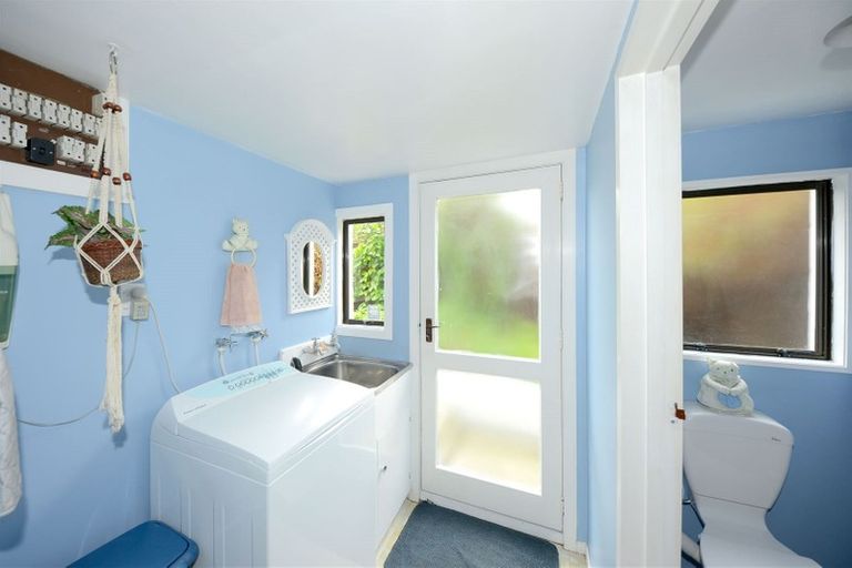 Photo of property in 12 Juniper Place, Burnside, Christchurch, 8053