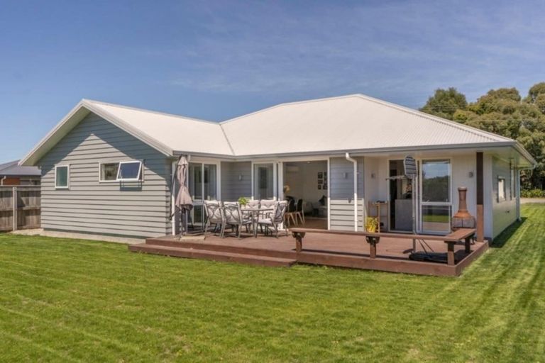 Photo of property in 116 Solway Crescent, Solway, Masterton, 5810