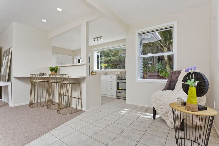 Photo of property in 1/33 Hythe Terrace, Mairangi Bay, Auckland, 0630