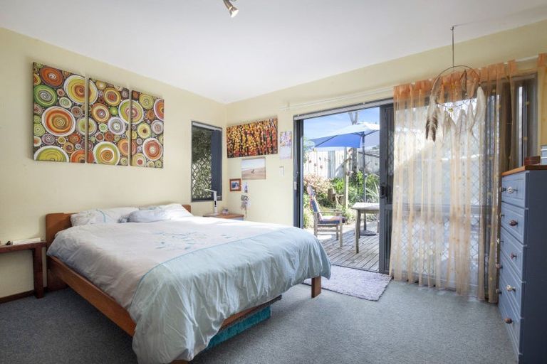 Photo of property in 10 Jenny Lane, Waiuku, 2123