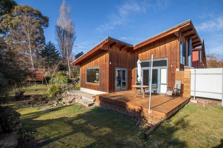 Photo of property in 3a Lanes Road, Bridge Hill, Alexandra, 9320