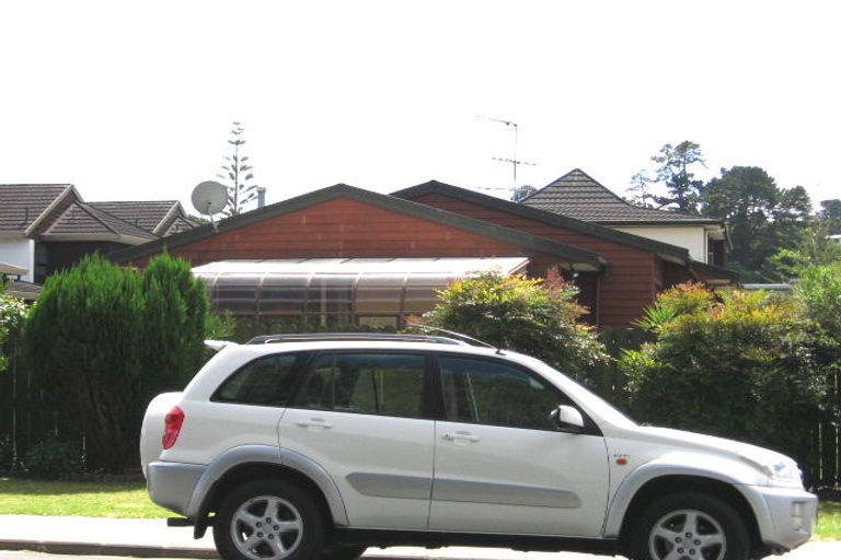 Photo of property in 1/51 Anzac Road, Browns Bay, Auckland, 0630