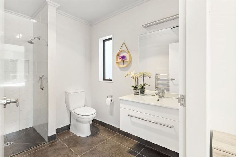 Photo of property in 26 South Road, Waipu, 0510