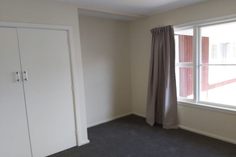 Photo of property in 35 Sevenoaks Drive, Bryndwr, Christchurch, 8053