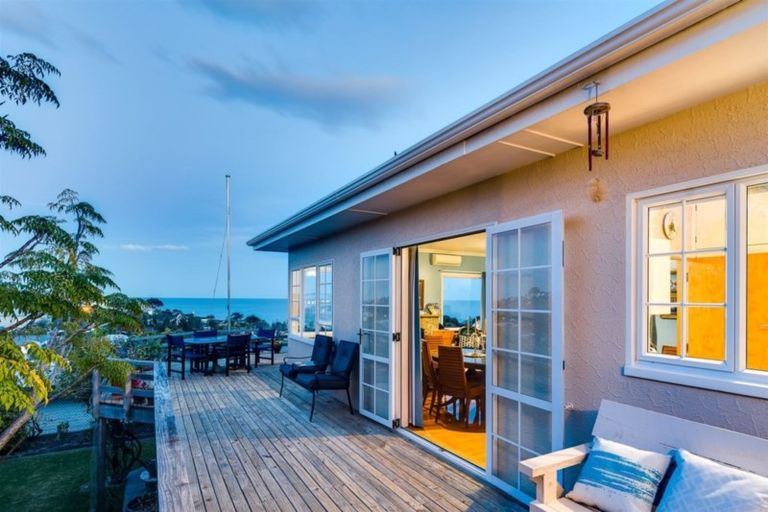 Photo of property in 6 Sealy Road, Bluff Hill, Napier, 4110