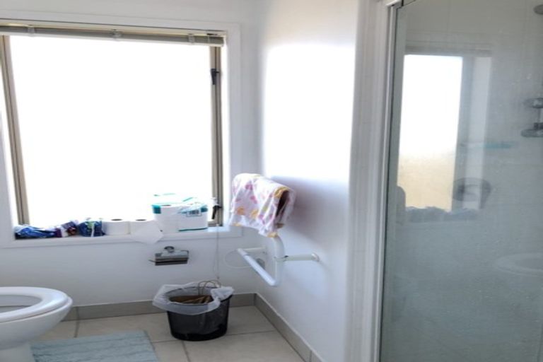 Photo of property in 49 Millennial Way, Orewa, 0931