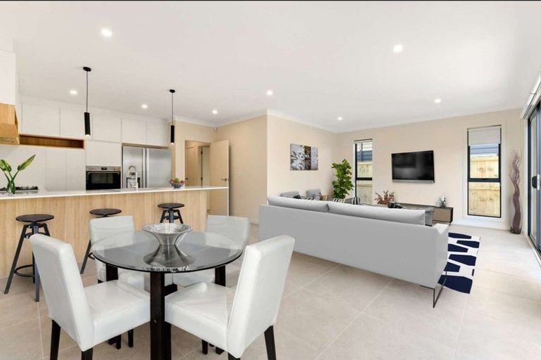 Photo of property in 54 Lusitano Drive, Karaka, Papakura, 2113