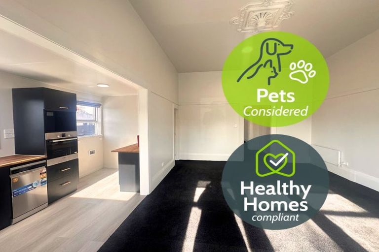 Photo of property in 3/12 Coopers Road, Dallington, Christchurch, 8061