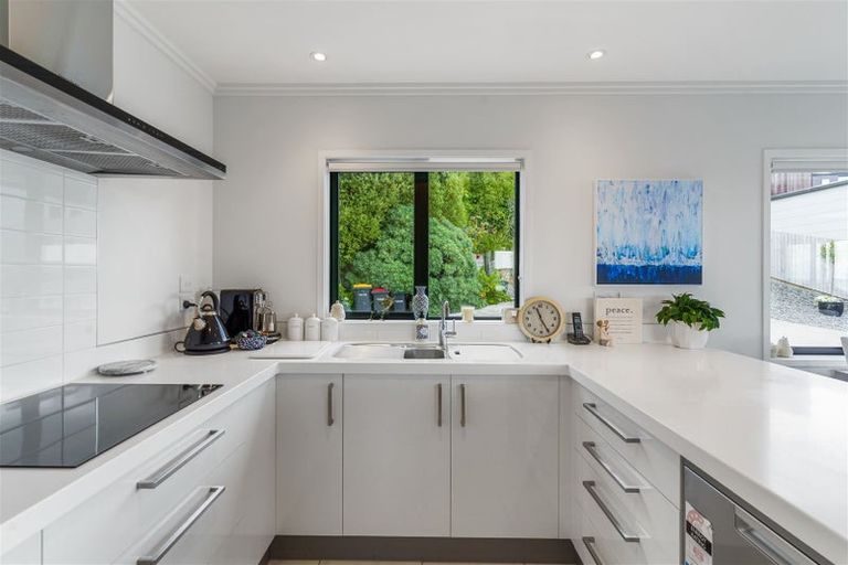 Photo of property in 163 Clifton Terrace, Clifton, Christchurch, 8081