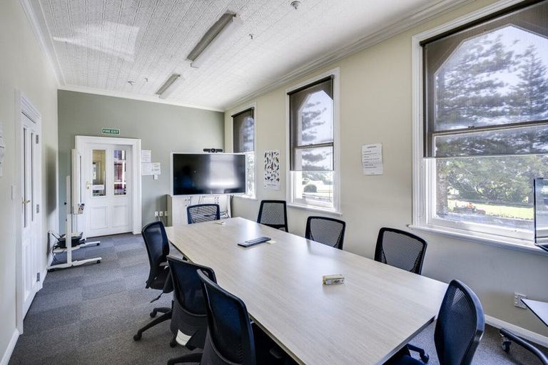 Photo of property in 59 Marine Parade, Napier South, Napier, 4110