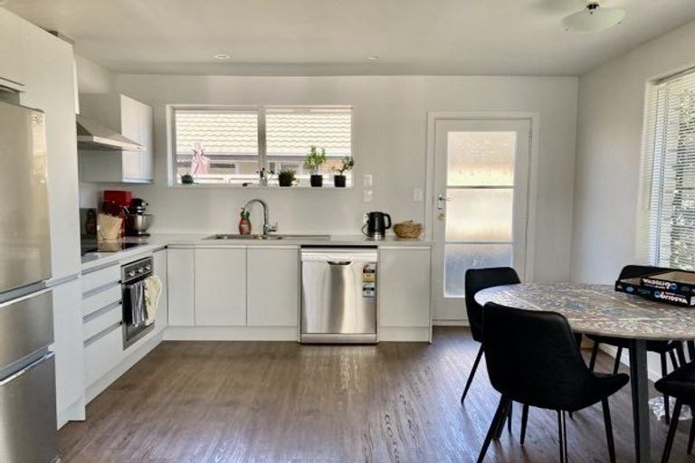 Photo of property in 1/20 Geraldine Street, Edgeware, Christchurch, 8013