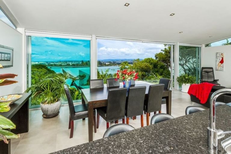 Photo of property in 34 Marae Road, Greenhithe, Auckland, 0632