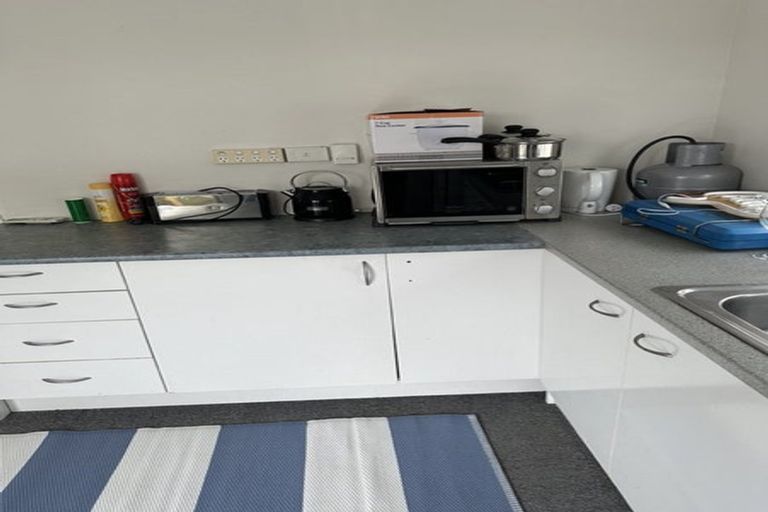 Photo of property in 5a Mangarata Avenue, Papatoetoe, Auckland, 2025