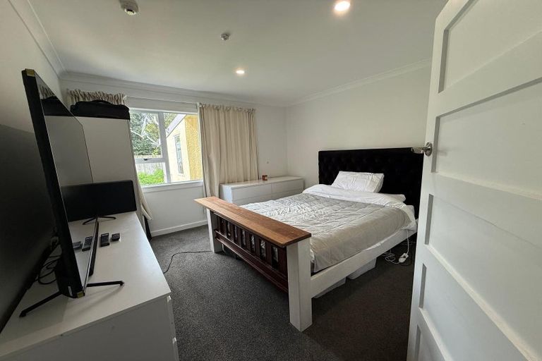 Photo of property in 2/288 College Street, West End, Palmerston North, 4410