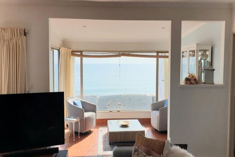 Photo of property in 23 Clifton Road, Haumoana, 4102