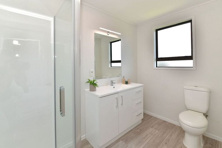 Photo of property in 15 Snells Beach Road, Snells Beach, 0920