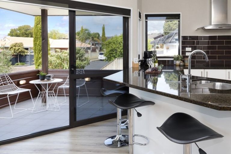 Photo of property in 47 Simmental Crescent, Somerville, Auckland, 2014