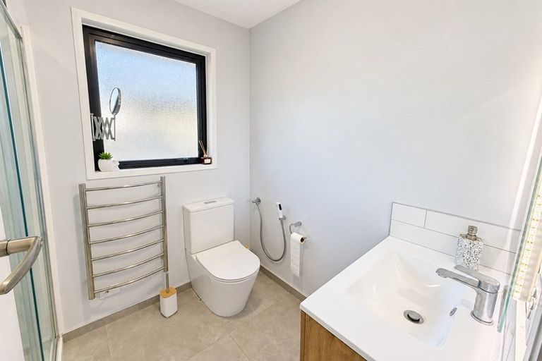 Photo of property in 1/468a Greers Road, Bishopdale, Christchurch, 8053