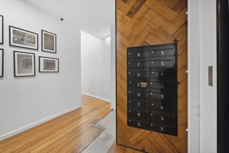 Photo of property in 4/40b Cuba Street, Te Aro, Wellington, 6011