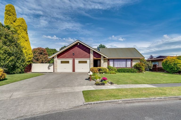Photo of property in 56 Townshend Crescent, Greenmeadows, Napier, 4112