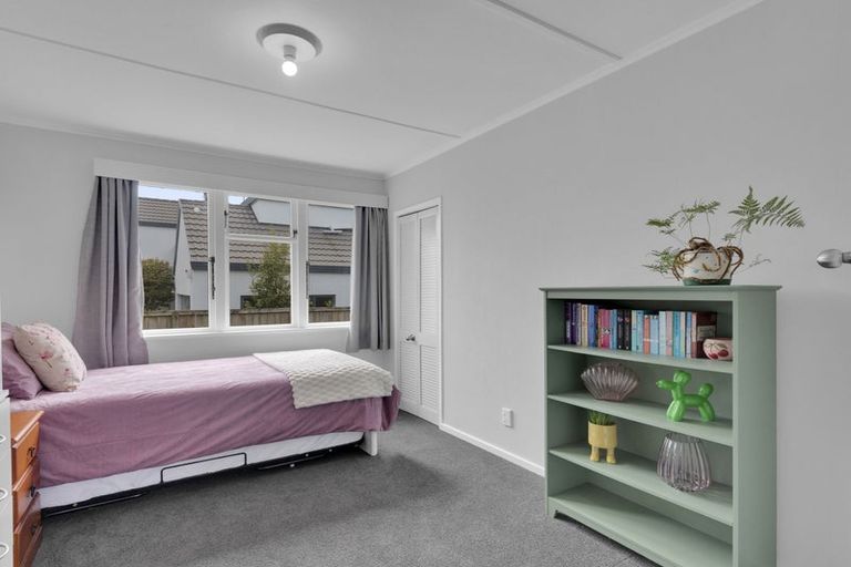 Photo of property in 1 Moule Place, Fairfield, Hamilton, 3214