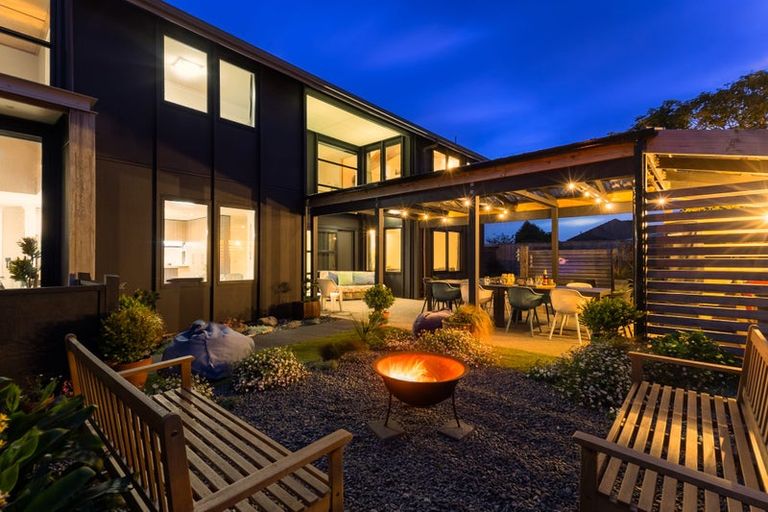 Photo of property in 79b Golf Road, Paraparaumu Beach, Paraparaumu, 5032