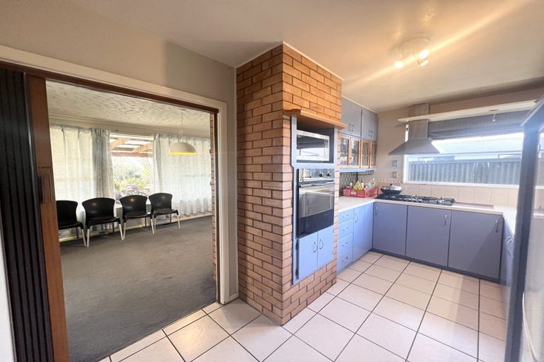 Photo of property in 18 Bidwell Place, Hillmorton, Christchurch, 8025