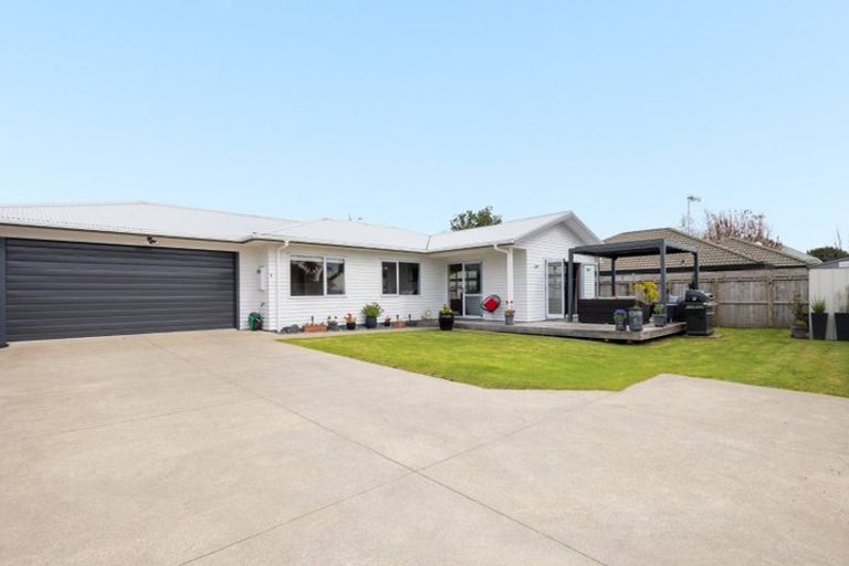 Photo of property in 30a Fairview Place, Te Puke, 3119