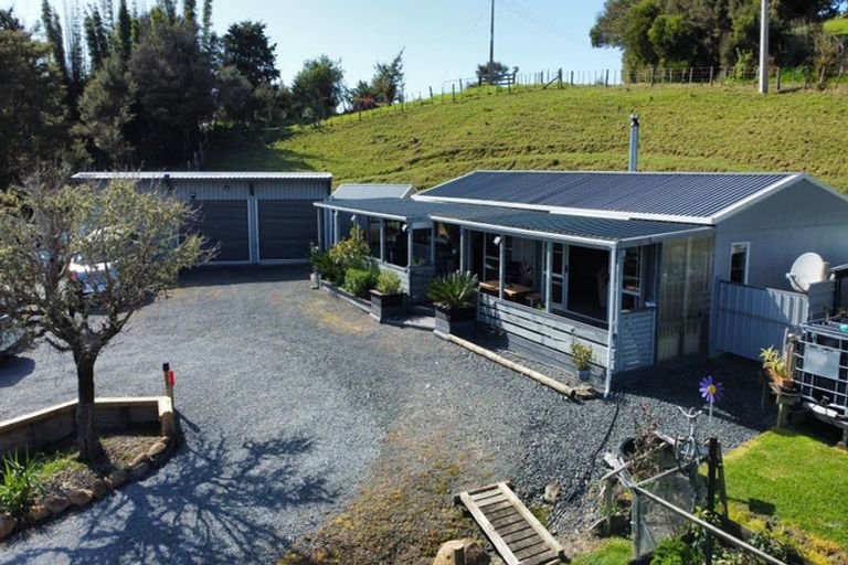 Photo of property in 25 Pakaru Road, Kawakawa, 0282