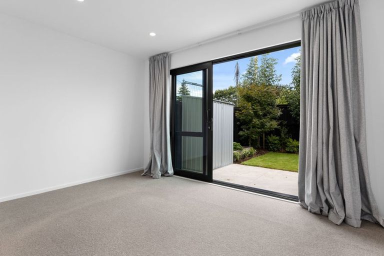 Photo of property in 50 Piripiri Place, Broomfield, Christchurch, 8042