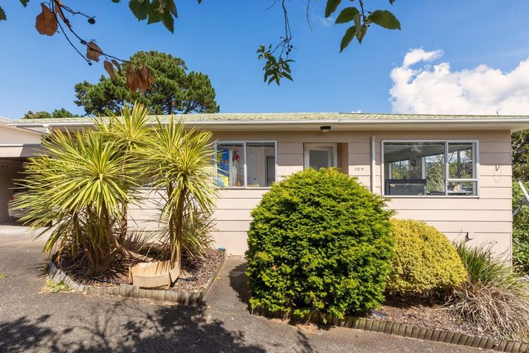 Photo of property in 1/95b Captain Scott Road, Glen Eden, Auckland, 0602
