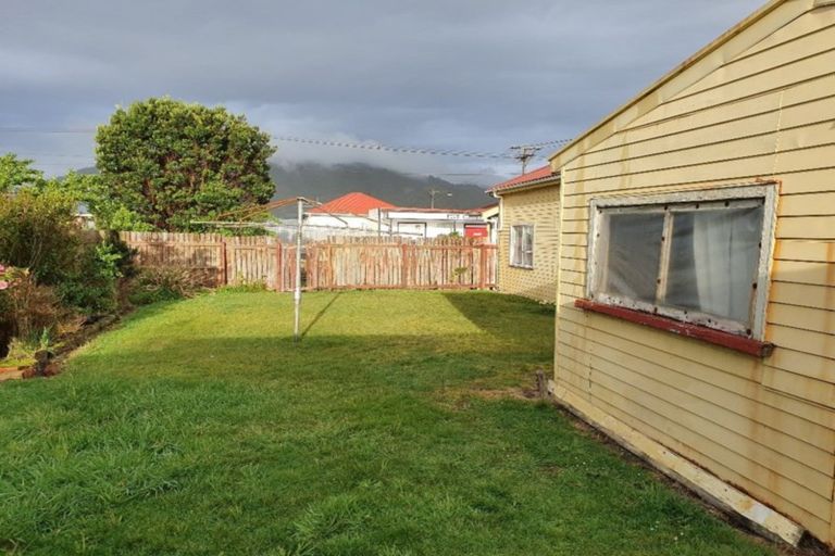 Photo of property in 68 Blake Street, Blaketown, Greymouth, 7805