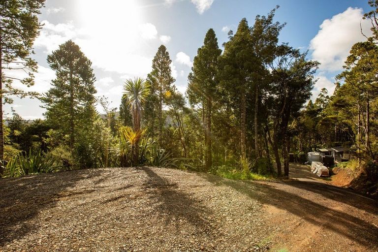 Photo of property in 15 Te Aute Ridge Road, Waitakere, Auckland, 0781