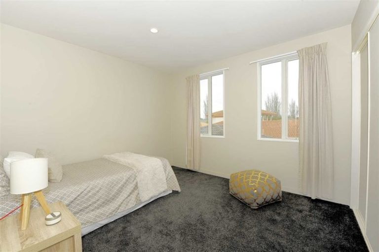 Photo of property in 12 Mica Place, Northwood, Christchurch, 8051