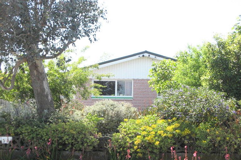 Photo of property in 23 Larnach Street, Waimairi Beach, Christchurch, 8083