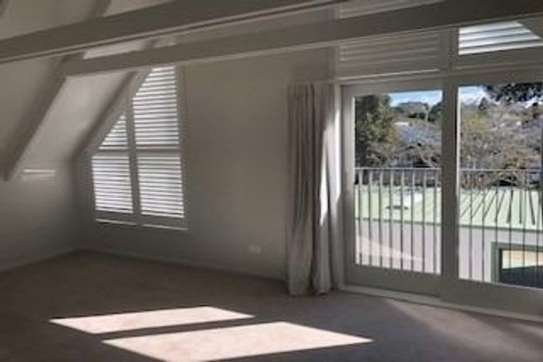 Photo of property in 1/1 Tui Street, Devonport, Auckland, 0624