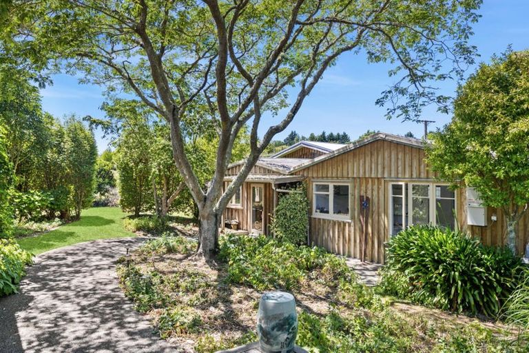 Photo of property in 128 Kina Peninsula Road, Tasman, Upper Moutere, 7173