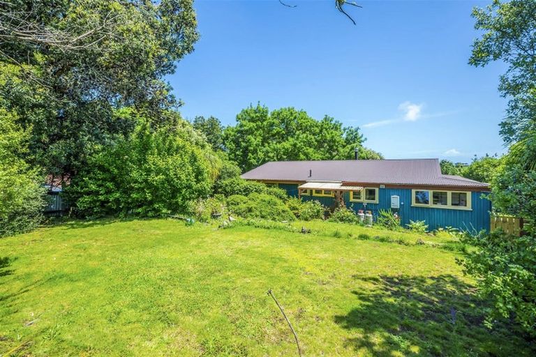 Photo of property in 15 Karioitahi Road, Waiuku, 2123