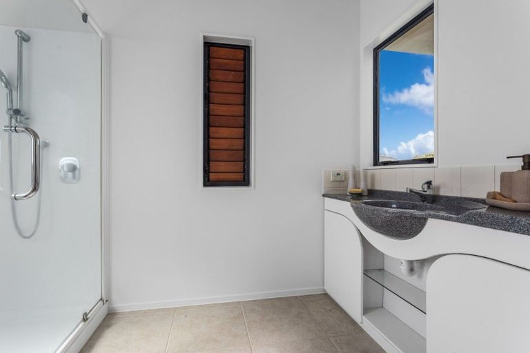 Photo of property in 11 Island View Heights, Coastlands, Whakatane, 3120