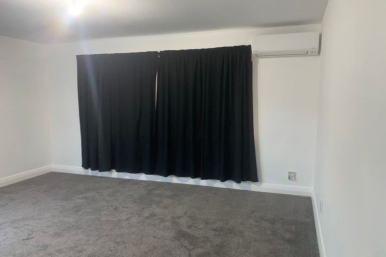 Photo of property in 147 Langdons Road, Northcote, Christchurch, 8052