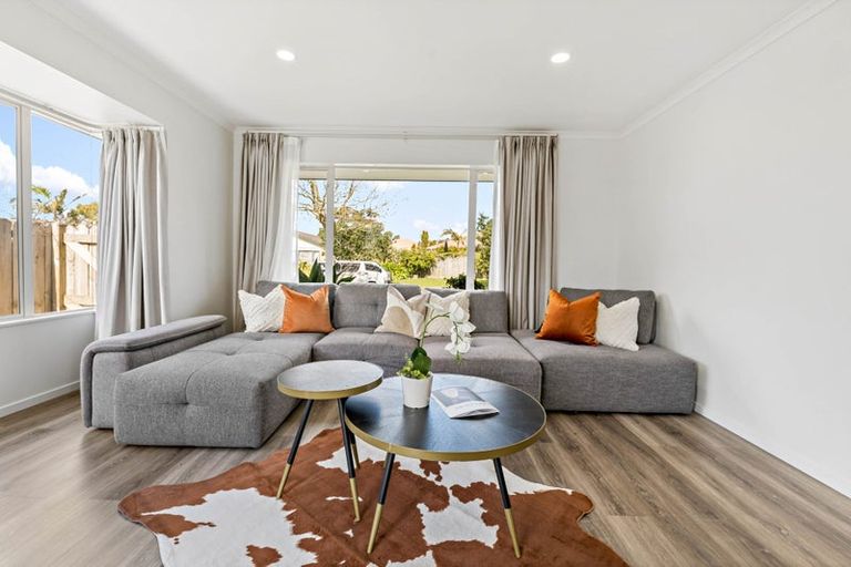 Photo of property in 8 Belcoo Crescent, East Tamaki, Auckland, 2013