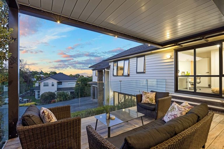 Photo of property in 15 Javelin Close, Gulf Harbour, Whangaparaoa, 0930
