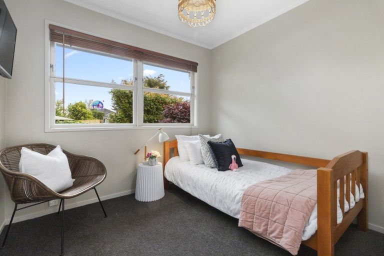 Photo of property in 4 Coulthard Terrace, Opaheke, Papakura, 2113