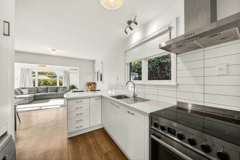 Photo of property in 163 Condell Avenue, Papanui, Christchurch, 8053