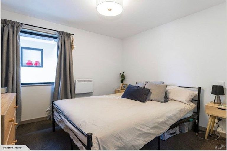 Photo of property in La Residence Du Lac, 26/527 Frankton Road, Queenstown, 9300