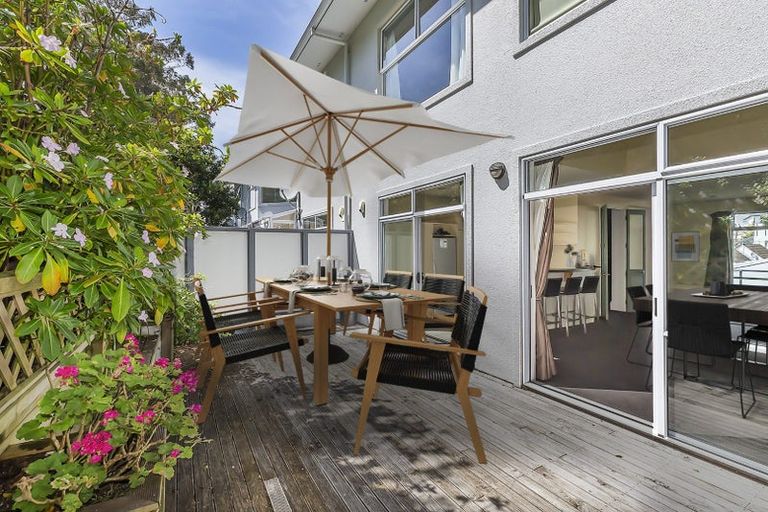 Photo of property in Fernhill Flats, 9/324 The Terrace, Te Aro, Wellington, 6011